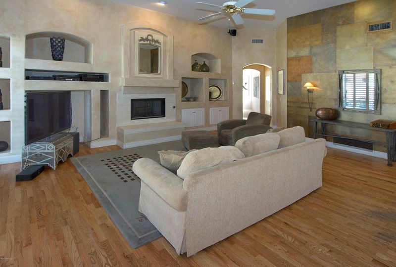 6232 E Shangri La Rd, Scottsdale, AZ 85254