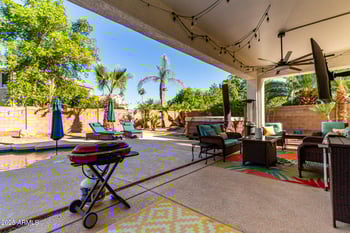 6233 Rochester Dr, Gilbert, AZ 85298