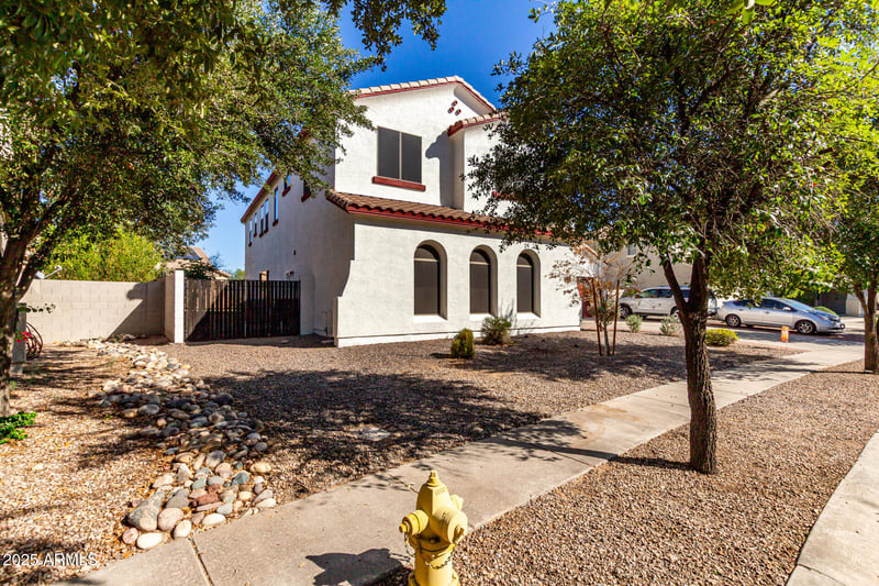 6233 S Rochester Dr, Gilbert, AZ 85298