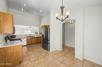6233 W Encinas Ln, Phoenix, AZ 85043