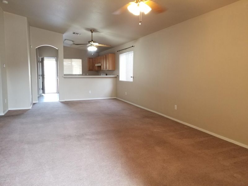 6234 W Warner St, Phoenix, AZ 85043