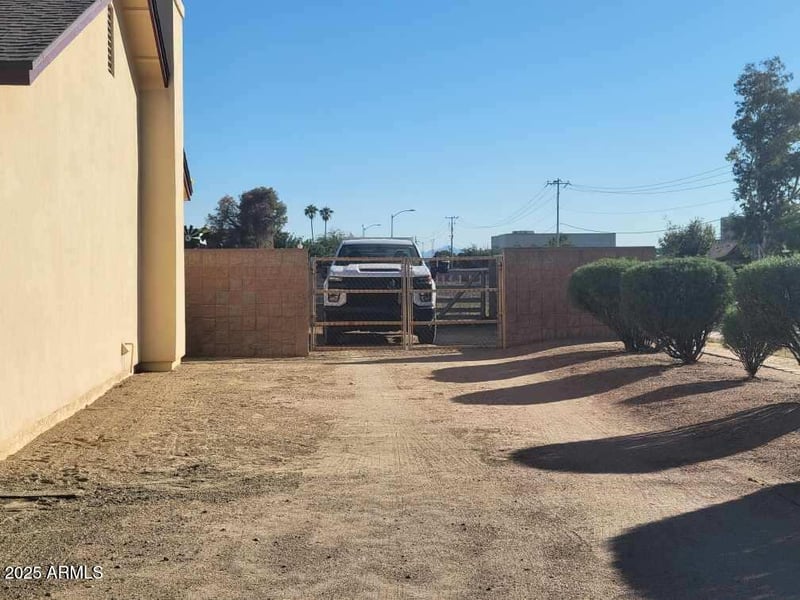 6235 Monte Cristo Ave, Glendale, AZ 85306