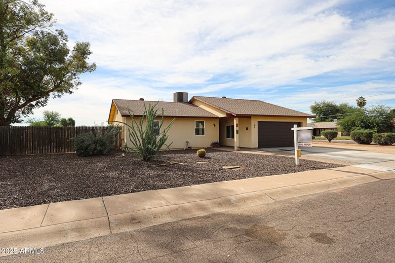 6235 Monte Cristo Ave, Glendale, AZ 85306