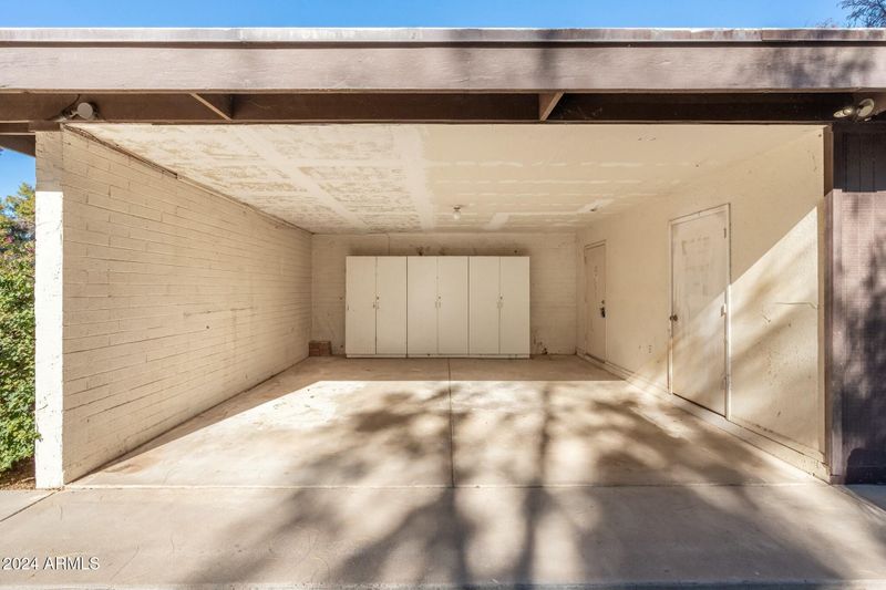 6235 S 37th St, Phoenix, AZ 85042
