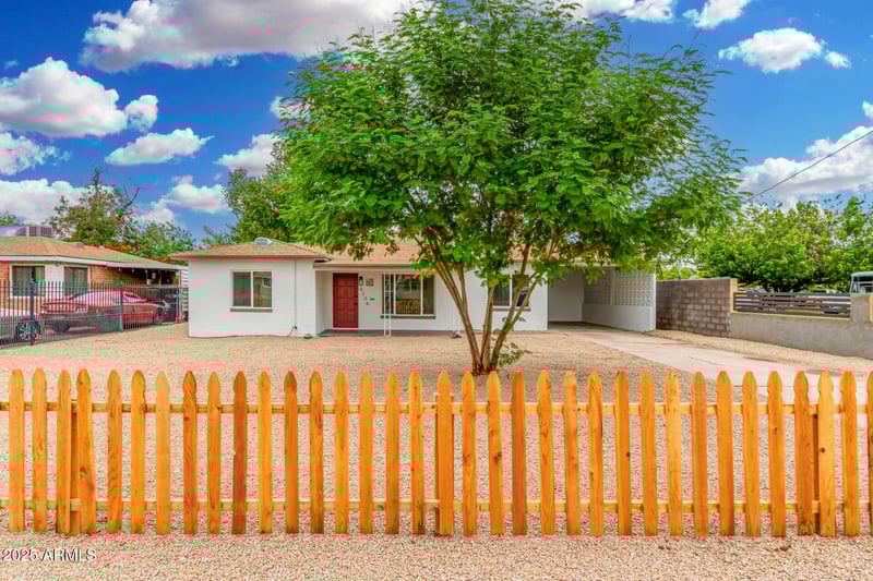 6236 Maryland Ave, Glendale, AZ 85301