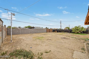 6236 Montezuma St, Phoenix, AZ 85041