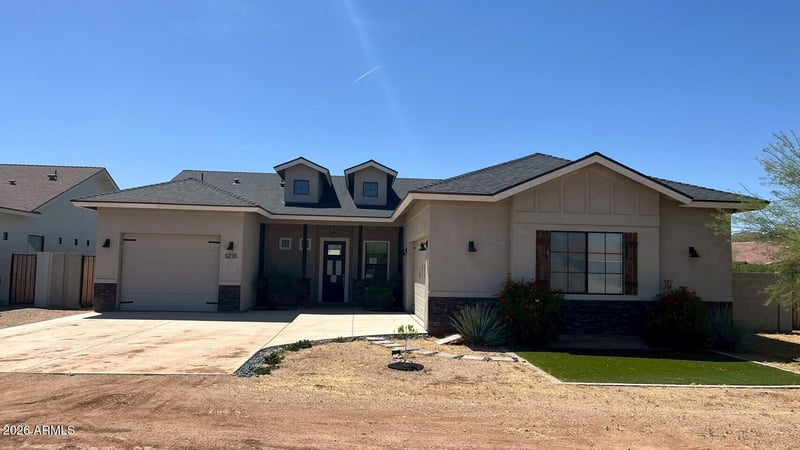 6236 Flora Ln, Gold Canyon, AZ 85118