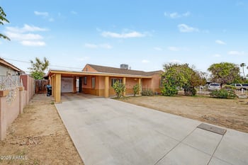 6236 Montezuma St, Phoenix, AZ 85041