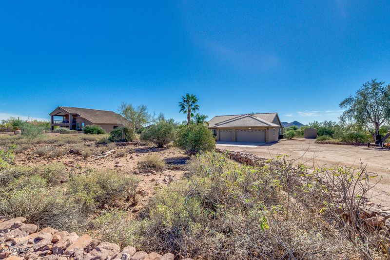 6237 E 16th Ave, Apache Junction, AZ 85119