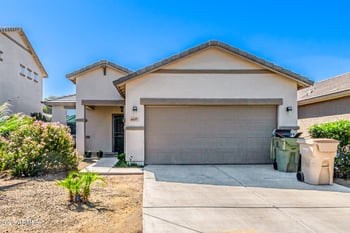 6237 Laurie Ln, Glendale, AZ 85302