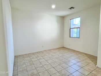 6237 Orchid Ln, Glendale, AZ 85302