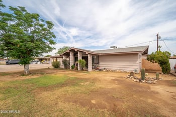 6238 Elm St, Phoenix, AZ 85033