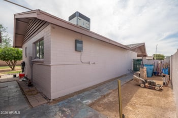 6238 Elm St, Phoenix, AZ 85033