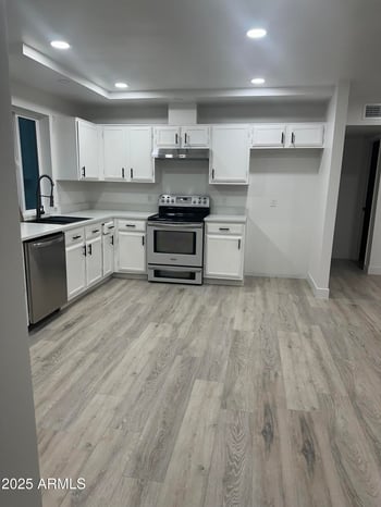 6239 Carol Ann Way, Glendale, AZ 85306