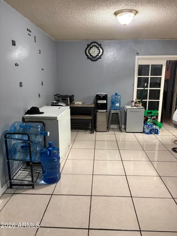 6239 Claremont St, Glendale, AZ 85301