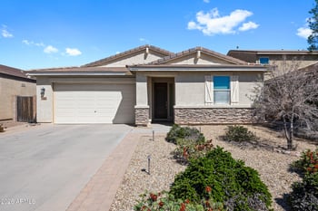 624 Blue Ridge Dr, San Tan Valley, AZ 85140