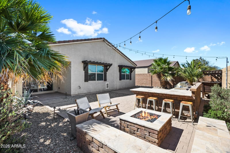 624 Blue Ridge Dr, San Tan Valley, AZ 85140