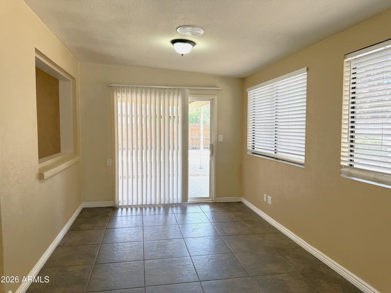 624 Keats Ave, Mesa, AZ 85210
