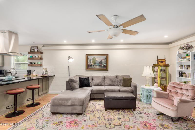 6240 16th St #34, Phoenix, AZ 85016