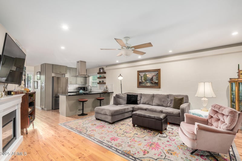 6240 16th St #34, Phoenix, AZ 85016