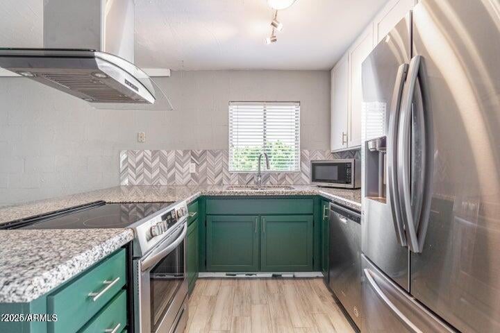6240 16th St #40, Phoenix, AZ 85016