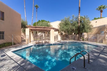 6240 16th St #40, Phoenix, AZ 85016