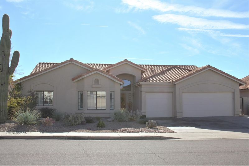 6241 E Star Valley St, Mesa, AZ 85215