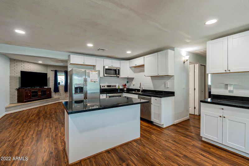 6241 S 14th Pl, Phoenix, AZ 85042