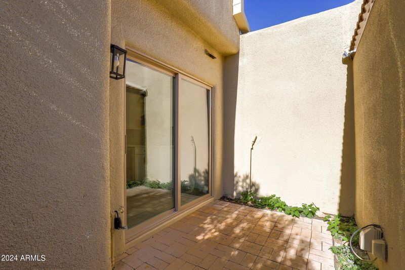 6242 N 30th Pl, Phoenix, AZ 85016