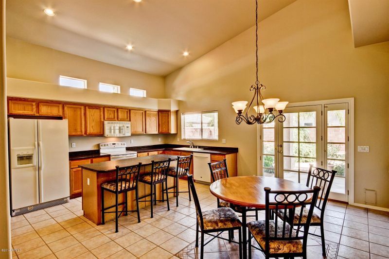 6242 W Kent Dr, Chandler, AZ 85226