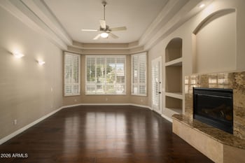6243 Camelback Rd, Scottsdale, AZ 85251