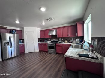 6245 Southgate St, Phoenix, AZ 85043