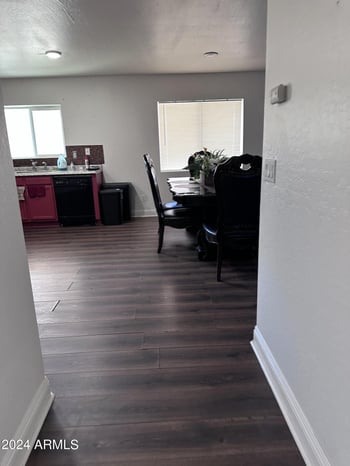 6245 Southgate St, Phoenix, AZ 85043
