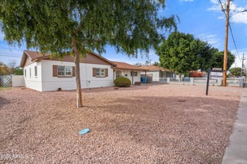 6246 23rd Ave, Phoenix, AZ 85015