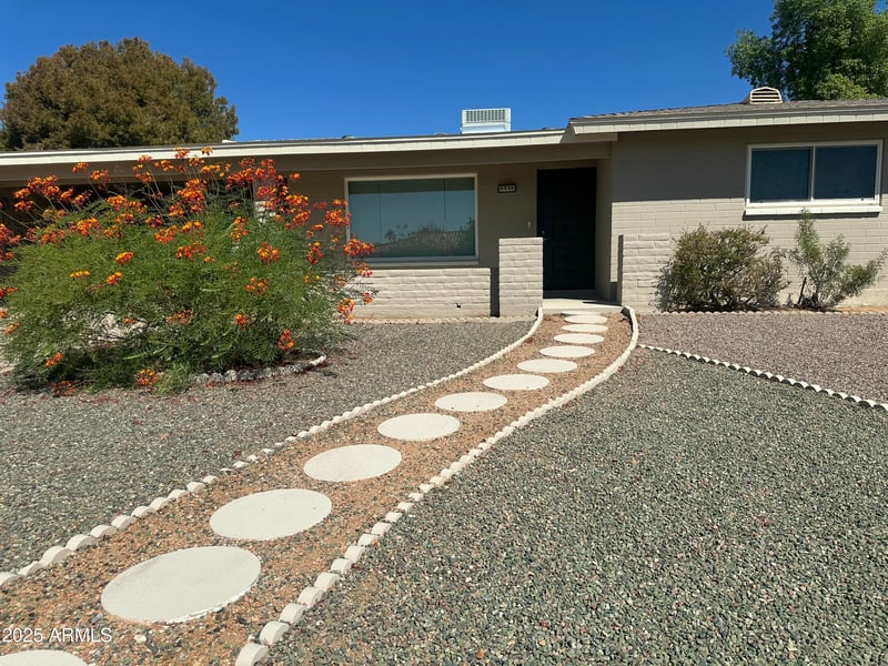 6246 Adobe Rd, Mesa, AZ 85205