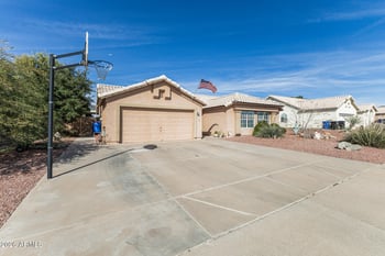 6246 Presidio St, Mesa, AZ 85215