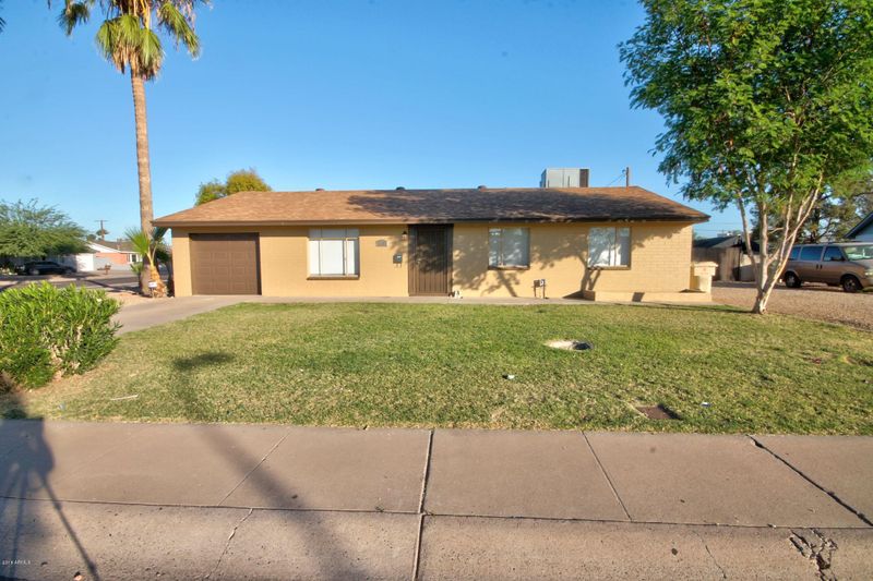 6246 W Marshall Ave, Glendale, AZ 85301