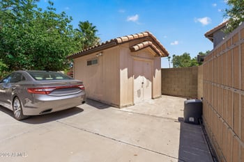 6248 Grandview Rd, Glendale, AZ 85306