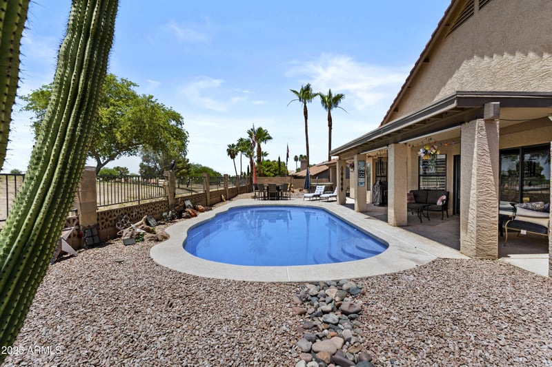 6249 Camelot Dr, Mesa, AZ 85215