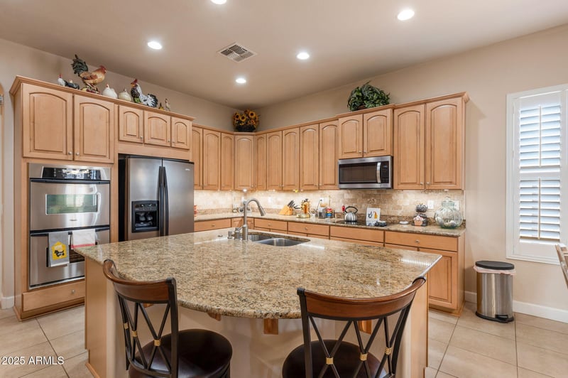 625 173rd Dr, Goodyear, AZ 85338