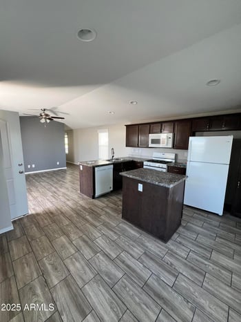 625 Mckellips Rd #325, Mesa, AZ 85201