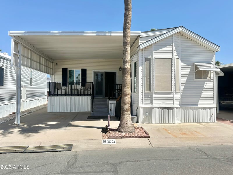 625 Hawks Eye Dr, Apache Junction, AZ 85119
