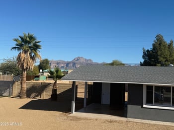 625 Saguaro Dr, Apache Junction, AZ 85120
