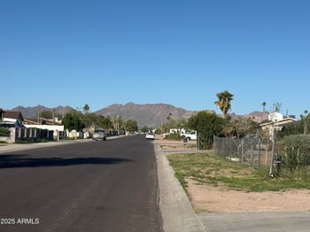 625 Saguaro Dr, Apache Junction, AZ 85120