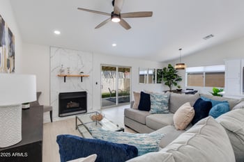 6250 Carolina Dr, Scottsdale, AZ 85254