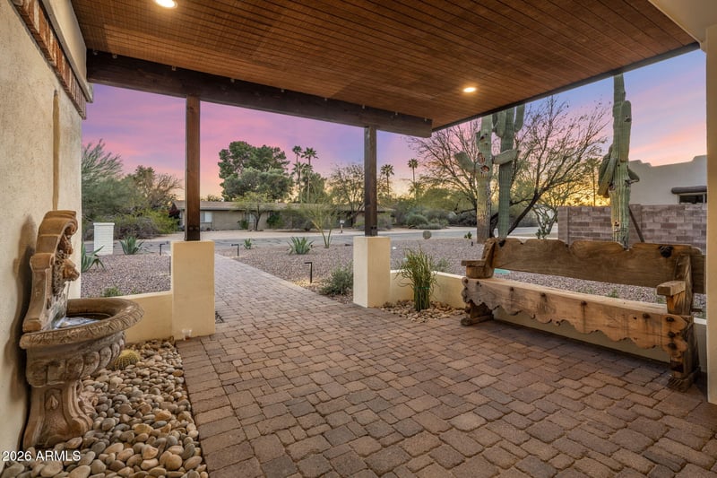 6250 Charter Oak Rd, Scottsdale, AZ 85254