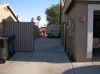 6252 Portia St, Mesa, AZ 85215