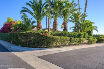 6255 Crocus Dr, Scottsdale, AZ 85254