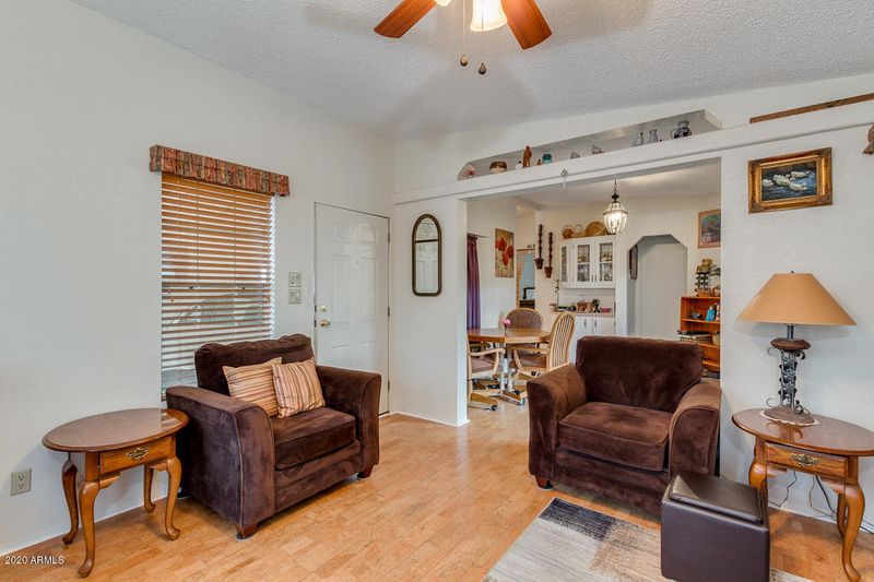 6258 S Pinehurst Dr, Chandler, AZ 85249