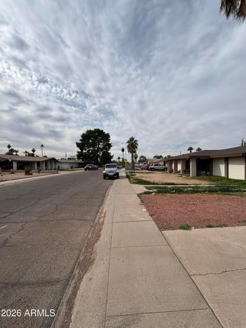 6258 Wolf St, Phoenix, AZ 85033